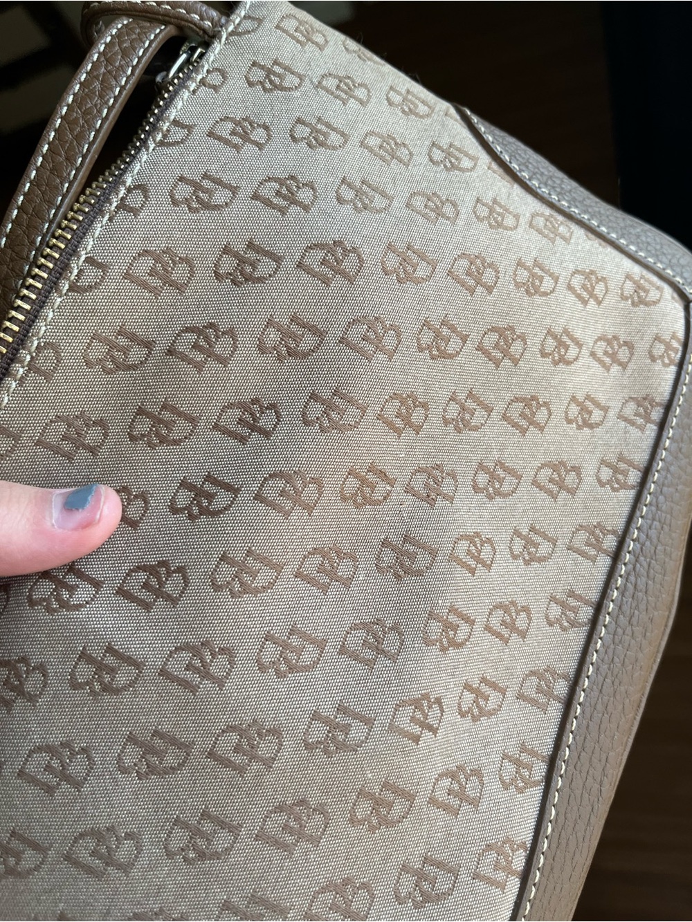 Dooney & Bourke Beige Logo Canvas Shoulder Bag - Picture 10 of 11